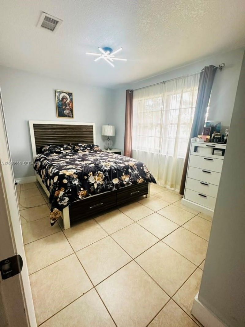 7097 SW 152nd Pl, Miami, FL 33193 Photo