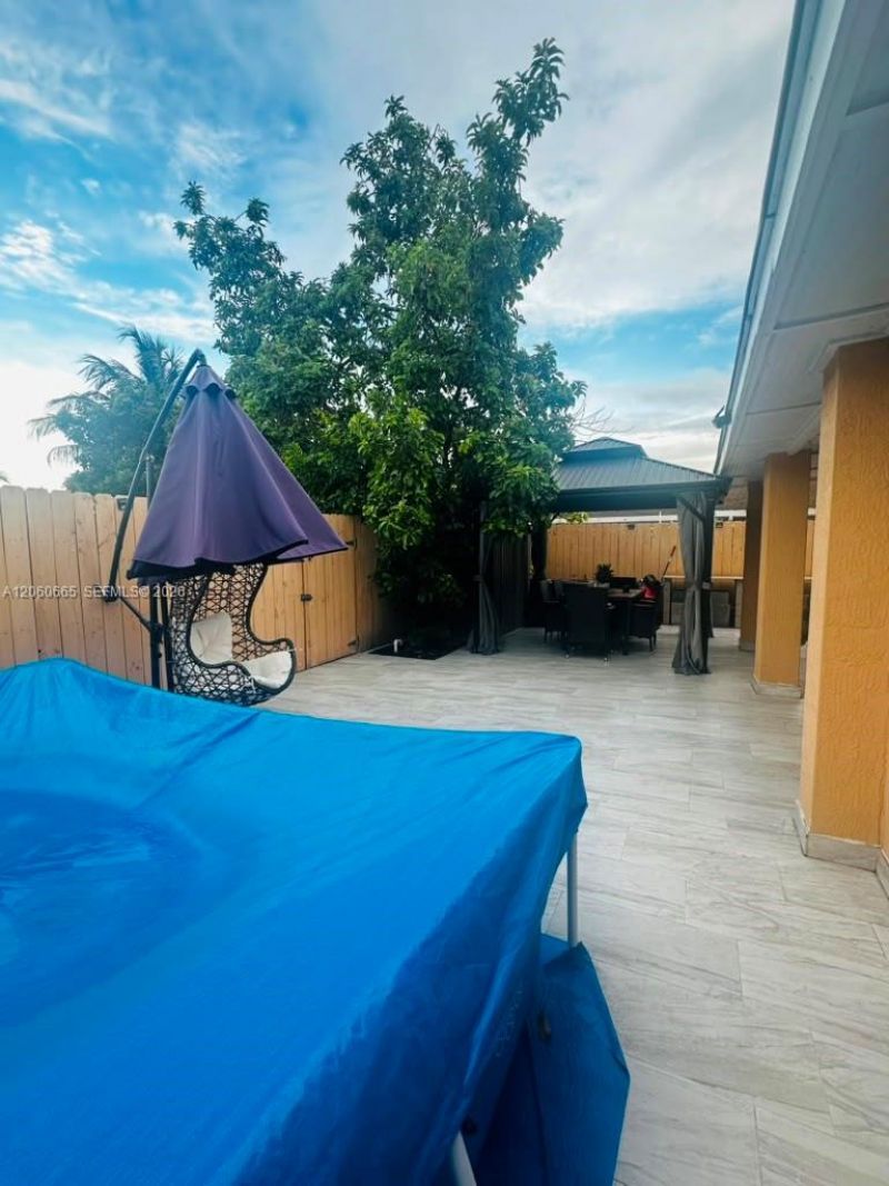 7097 SW 152nd Pl, Miami, FL 33193 Photo