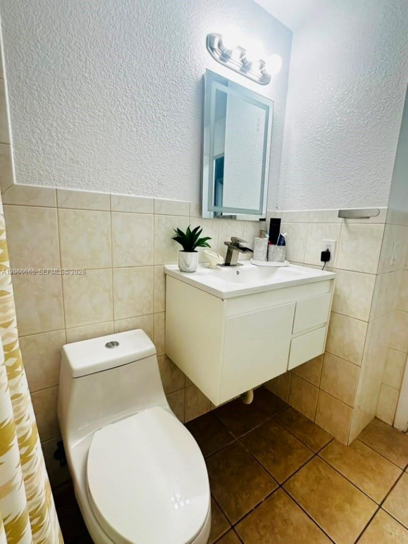 7097 SW 152nd Pl, Miami, FL 33193 Photo