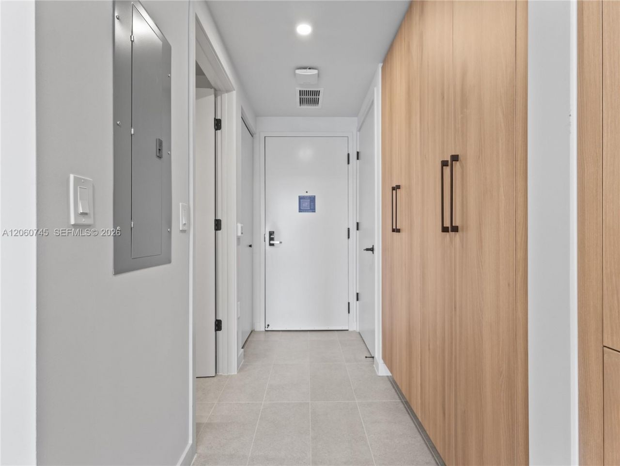 121 NE 5th St , Unit 504, Miami, FL 33132 Photo
