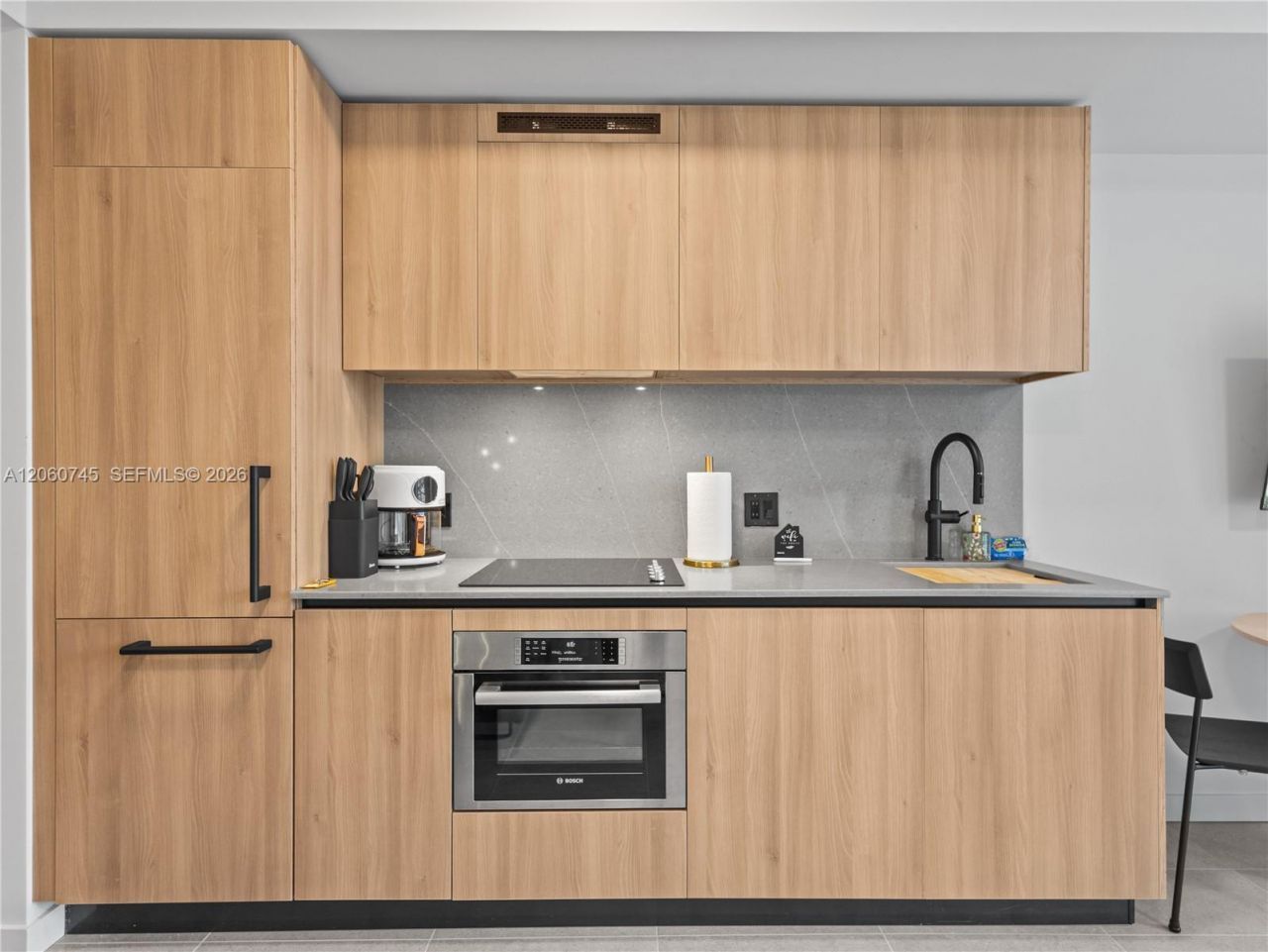 121 NE 5th St , Unit 504, Miami, FL 33132 Photo
