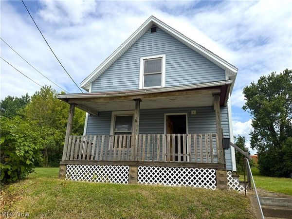 2219 Navarre Road SW, Canton, OH 44706