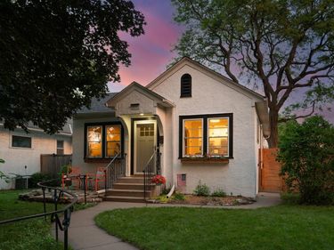 2191 Eleanor Avenue, Saint Paul, MN 55116