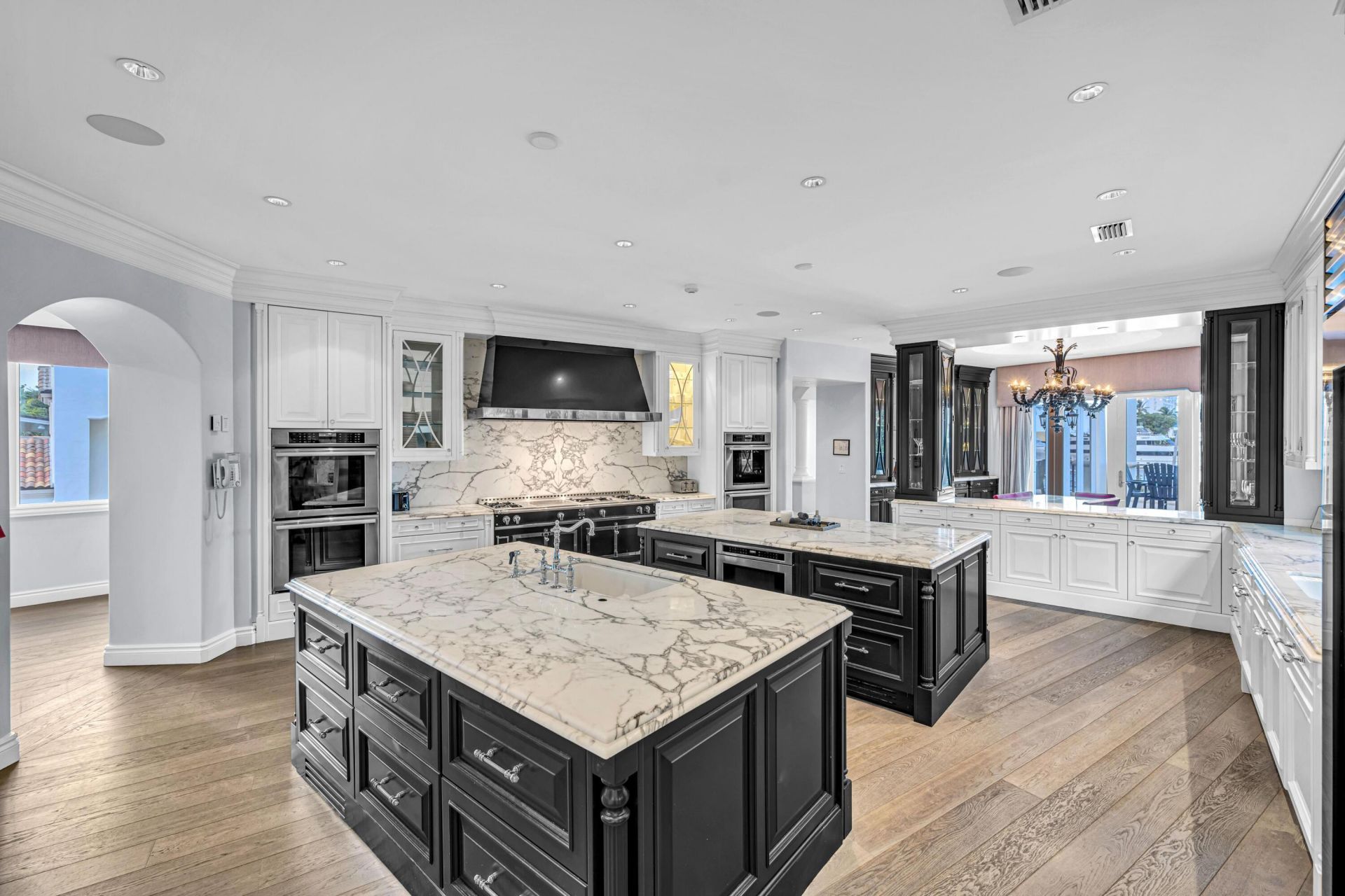 709 Idlewyld Drive, Fort Lauderdale, FL 33301 Photo