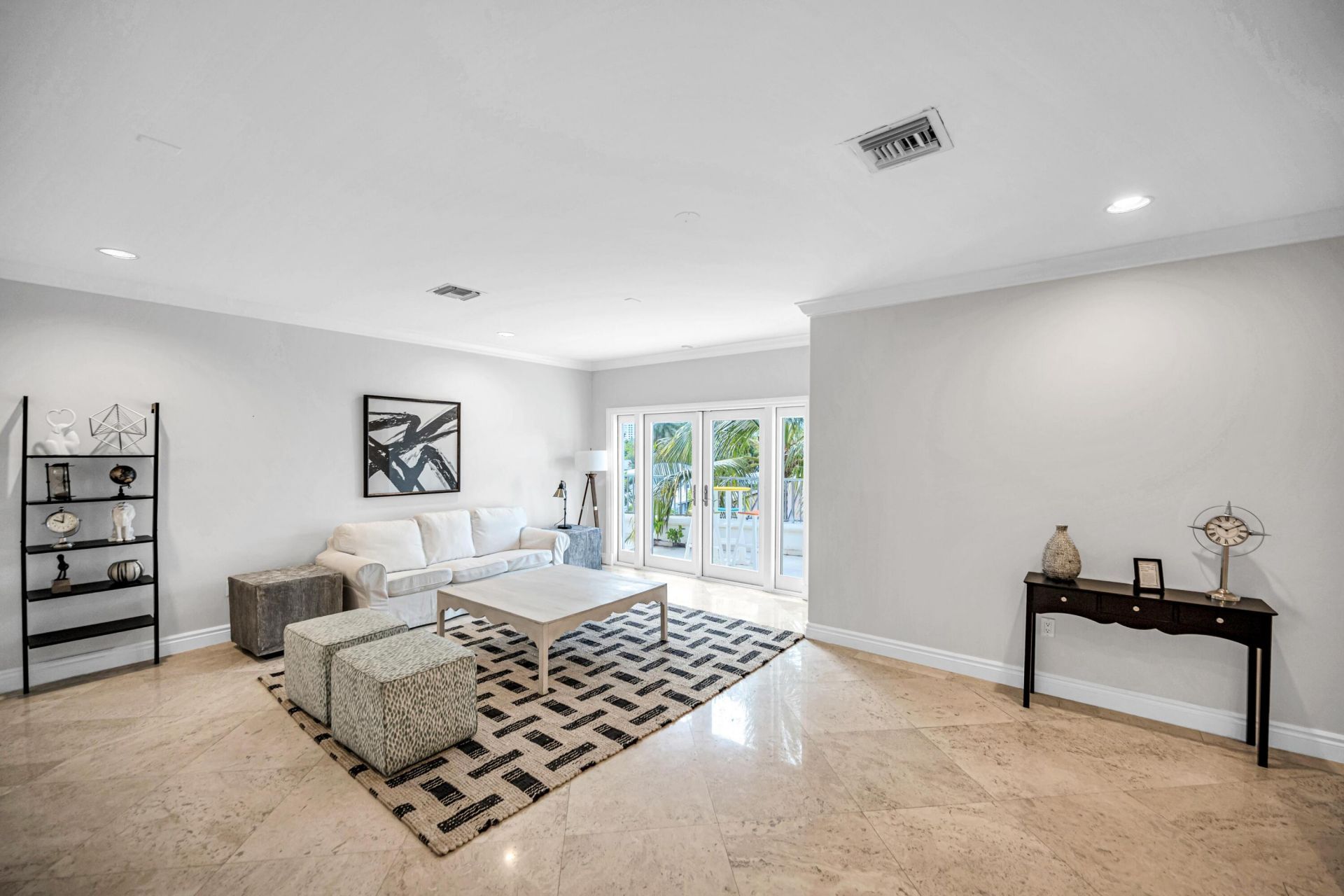 709 Idlewyld Drive, Fort Lauderdale, FL 33301 Photo