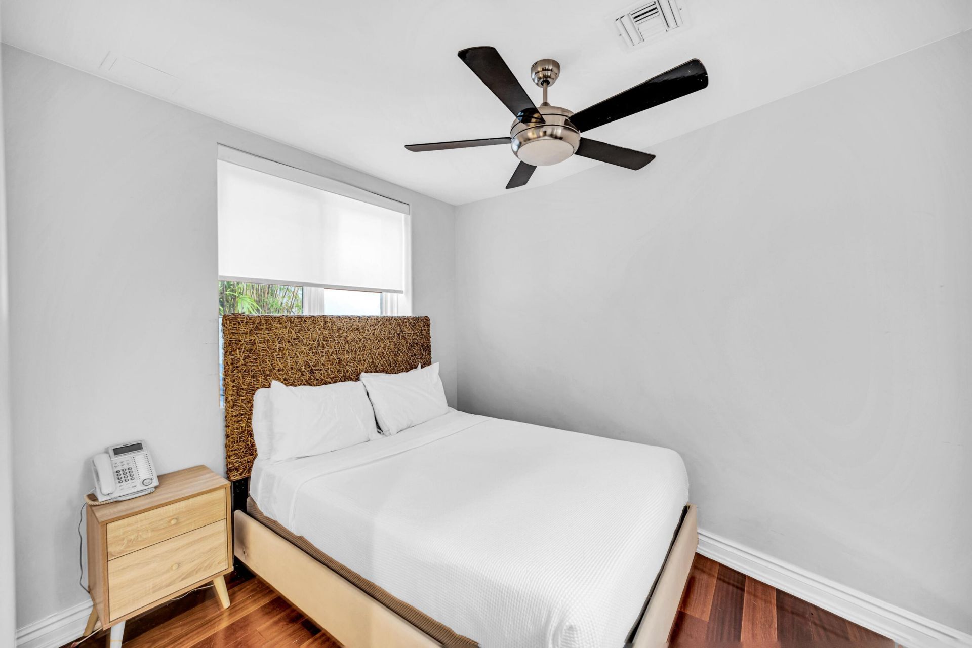 709 Idlewyld Drive, Fort Lauderdale, FL 33301 Photo