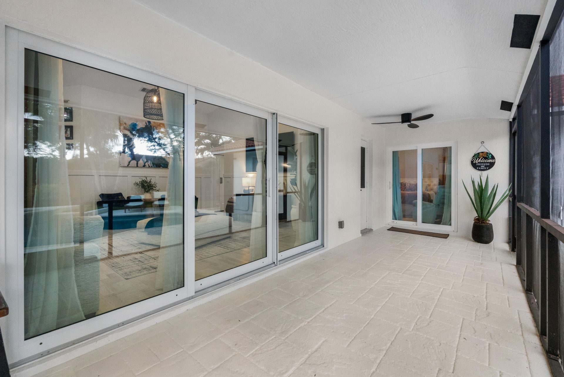 5145 NW 99th Way, Coral Springs, FL 33076 Photo