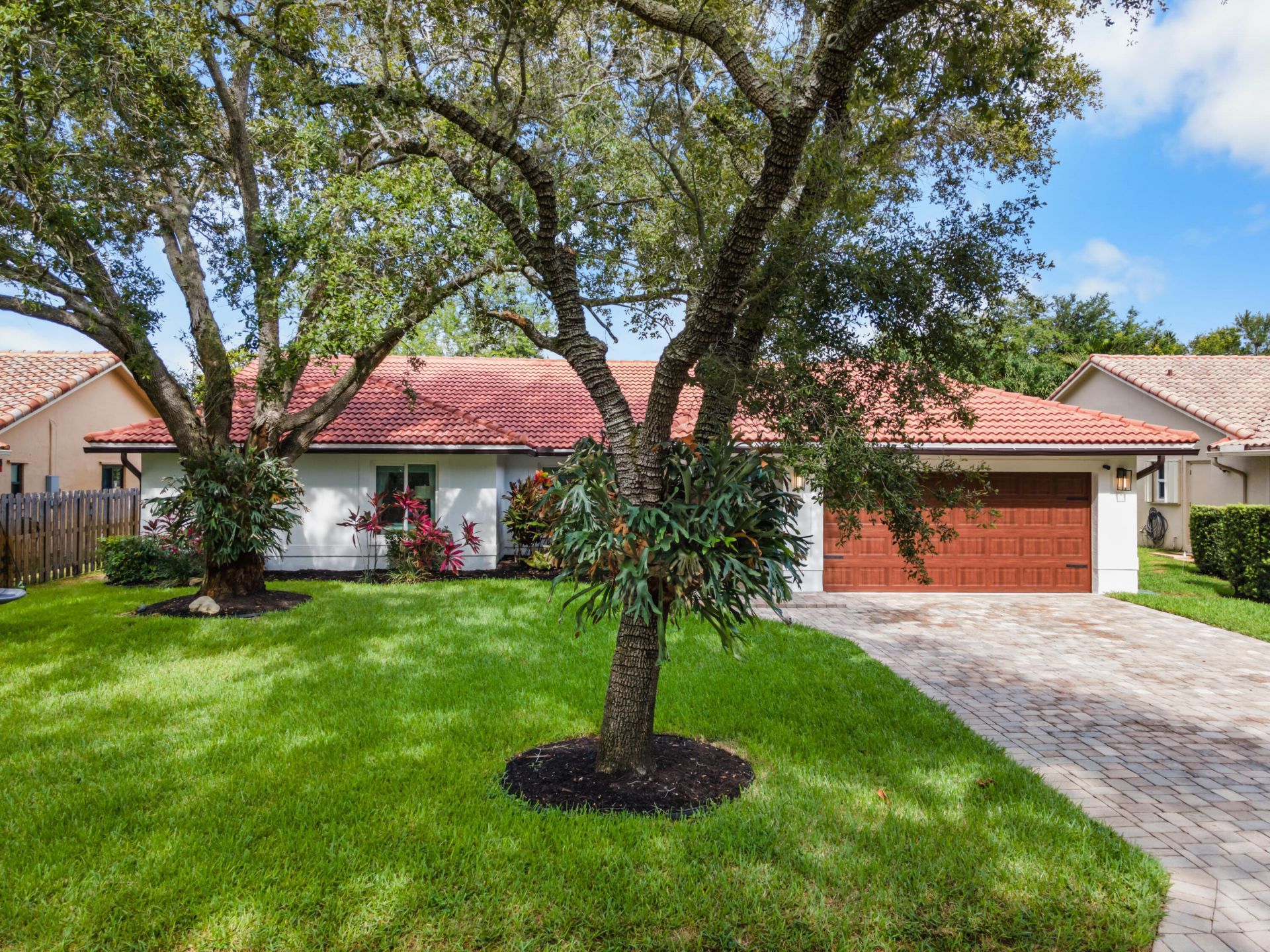 5145 NW 99th Way, Coral Springs, FL 33076 Photo