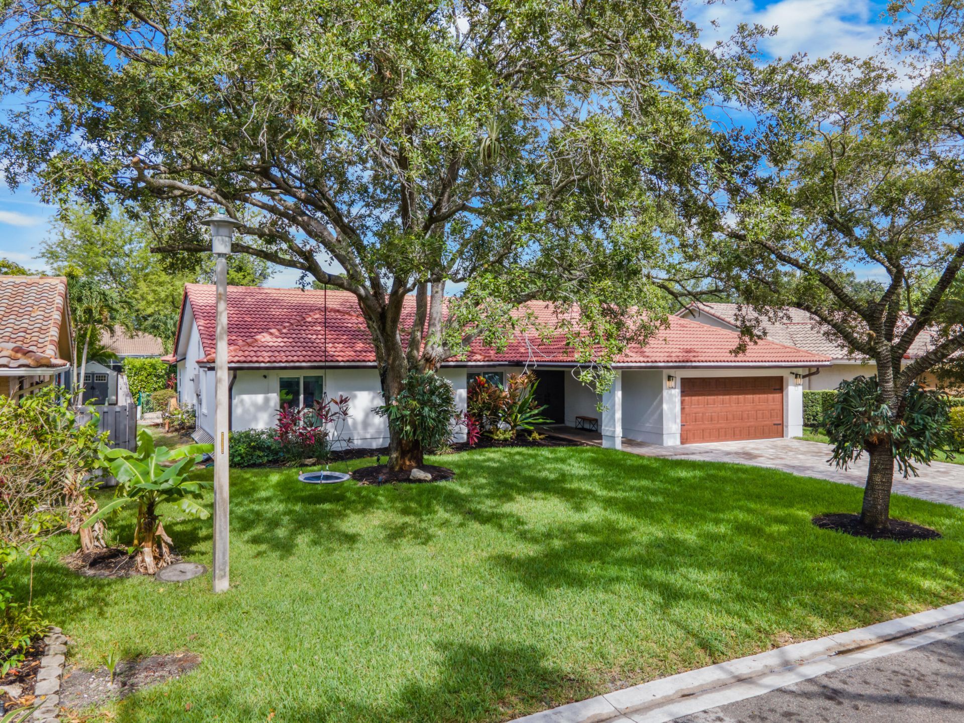5145 NW 99th Way, Coral Springs, FL 33076 Photo