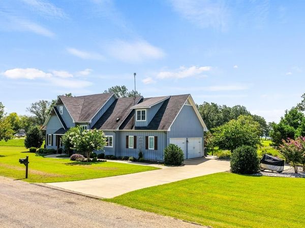 245 Private Road 2714 , Mount Pleasant, TX 75455