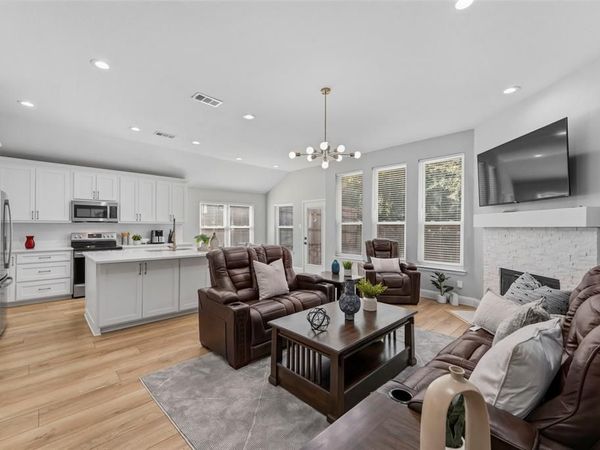 5554 Canyon Lands Drive, Fort Worth, TX 76137