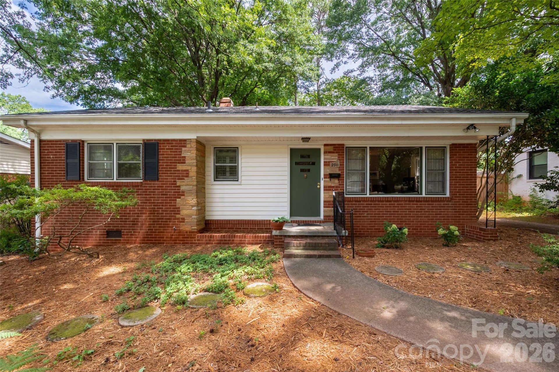 2911 Enfield Road, Charlotte, NC 28205 Main Photo