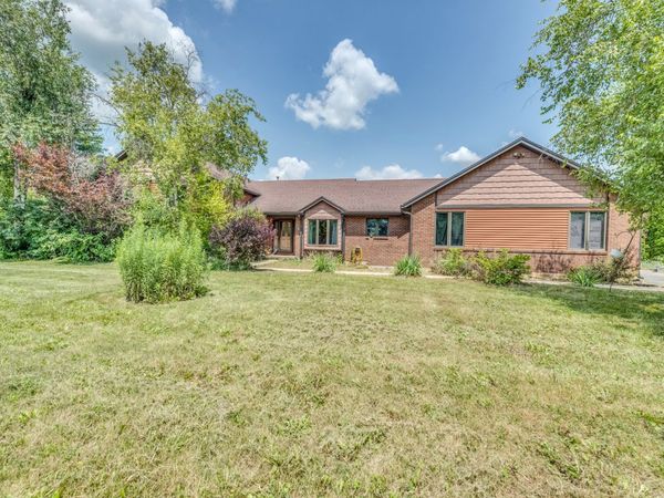 41W700 LENZ Road , Elgin, IL 60124