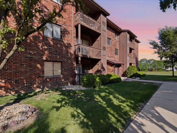 15805 Peggy Lane , Unit 6, Oak Forest, IL 60452