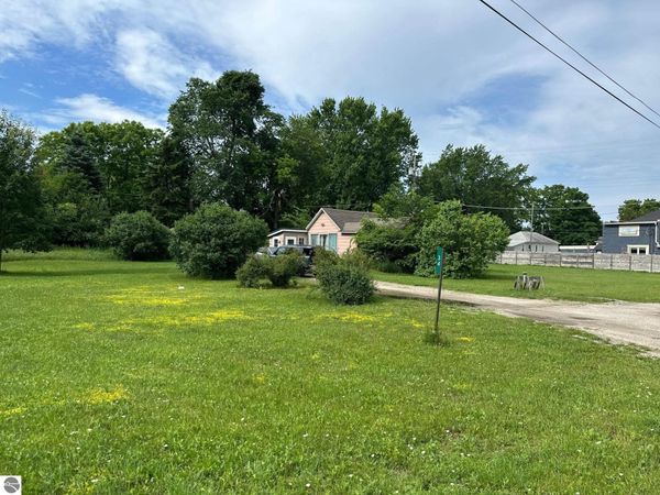 60 Mill Street E, Maple City, MI 49664