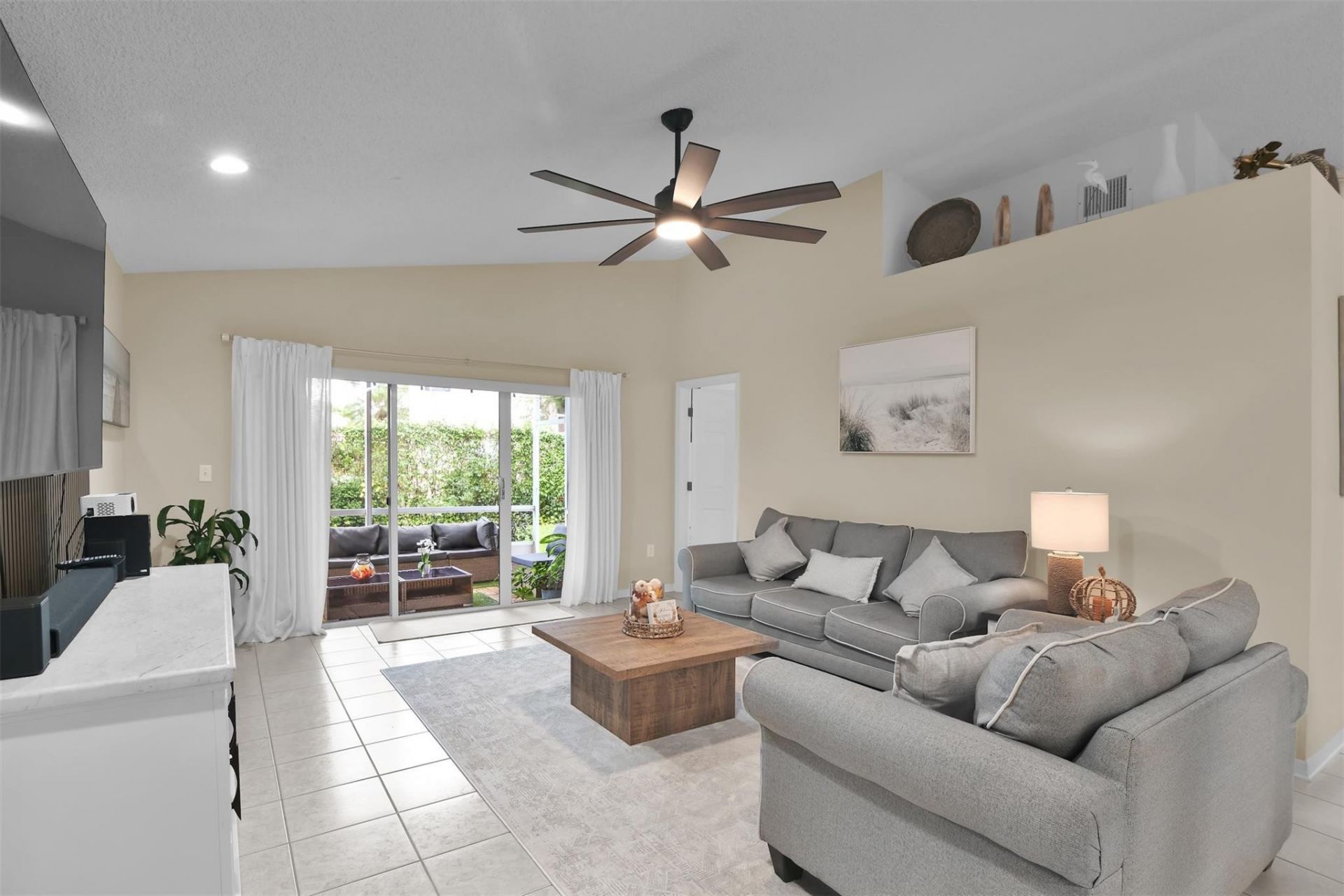 5285 NW 117th Avenue, Coral Springs, FL 33076 Photo