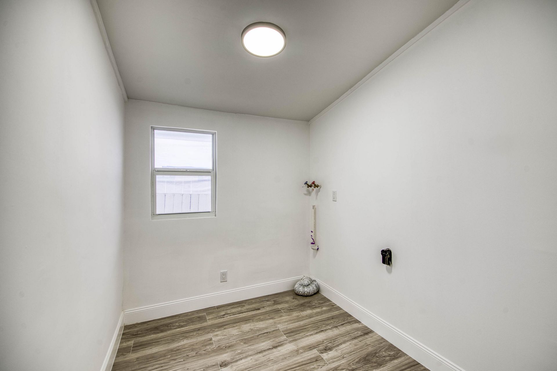 950 W 36th Street, Riviera Beach, FL 33404 Photo