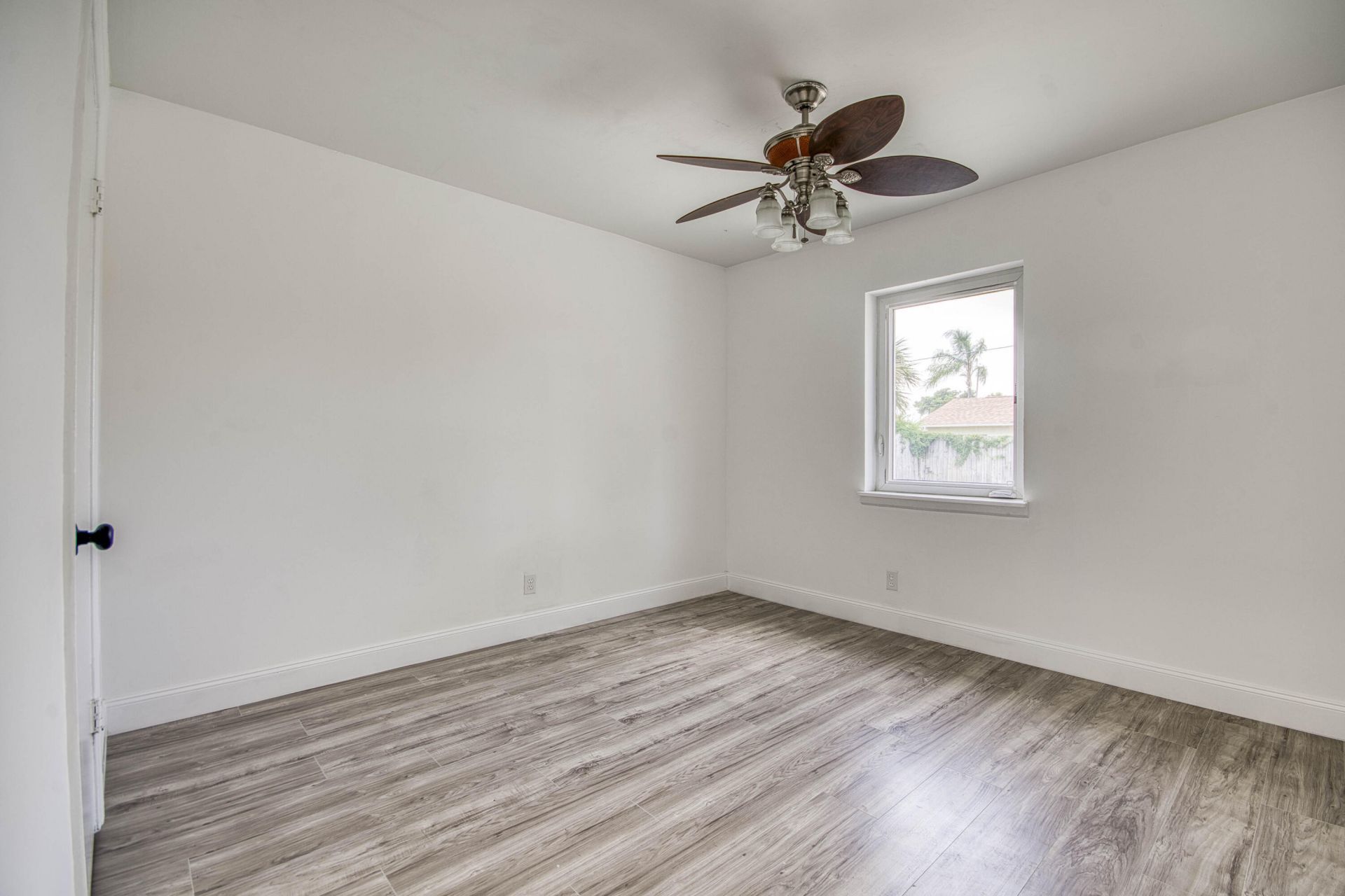 950 W 36th Street, Riviera Beach, FL 33404 Photo