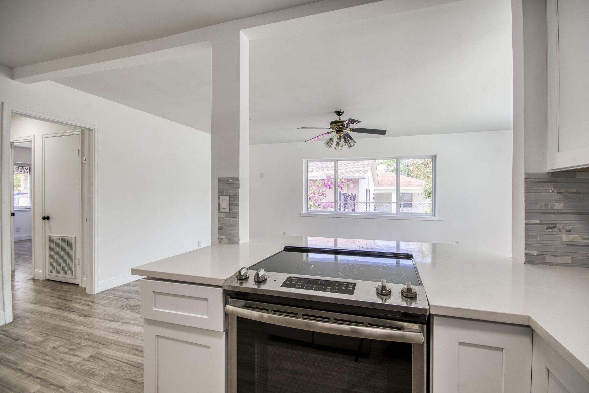 950 W 36th Street, Riviera Beach, FL 33404 Photo