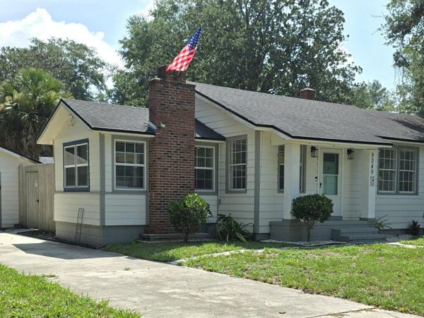 9049 JACKSON Avenue, Jacksonville, FL 32208