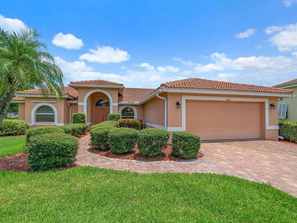 9539 HAWKSMOOR LANE , SARASOTA, FL 34238