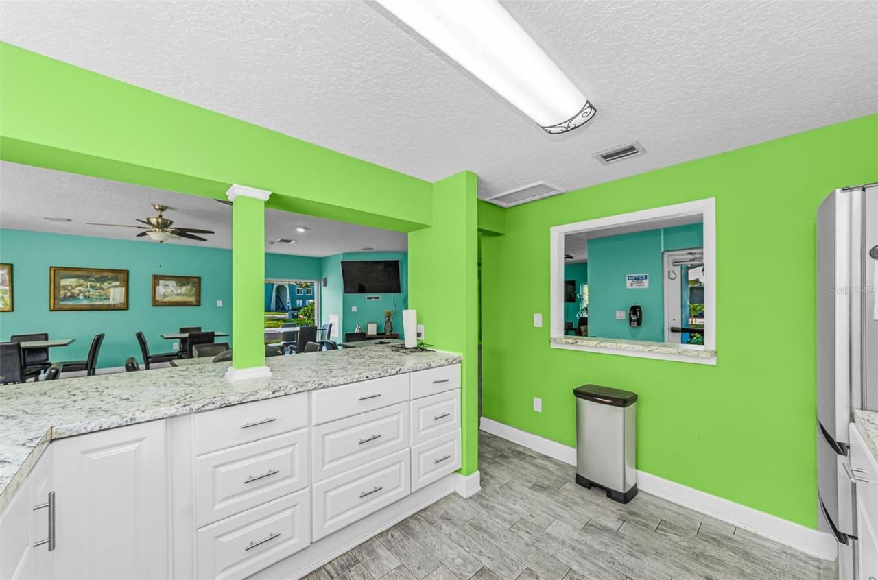 11436 2nd Street N, Unit 1, Saint Petersburg, FL 33716 Photo