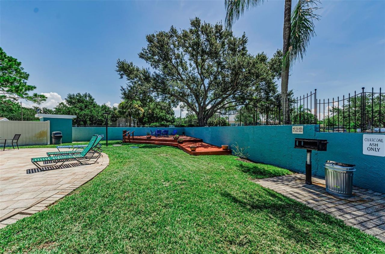 11436 2nd Street N, Unit 1, Saint Petersburg, FL 33716 Photo