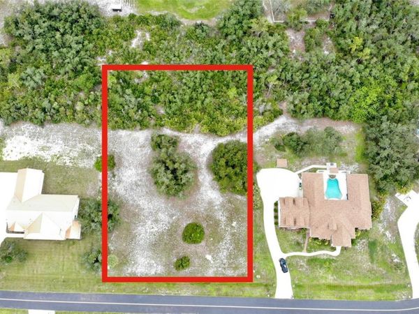 530 WOODSTORK LANE , PUNTA GORDA, FL 33982