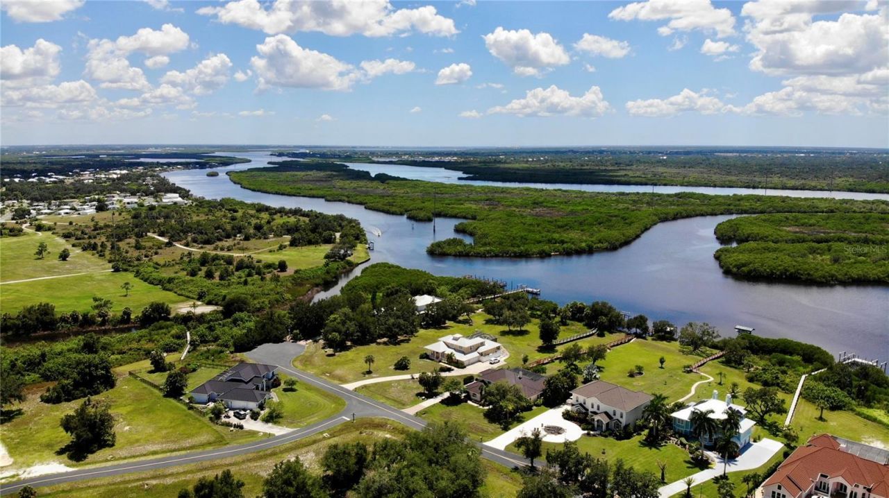 530 Woodstork Lane, Punta Gorda, FL 33982 Photo