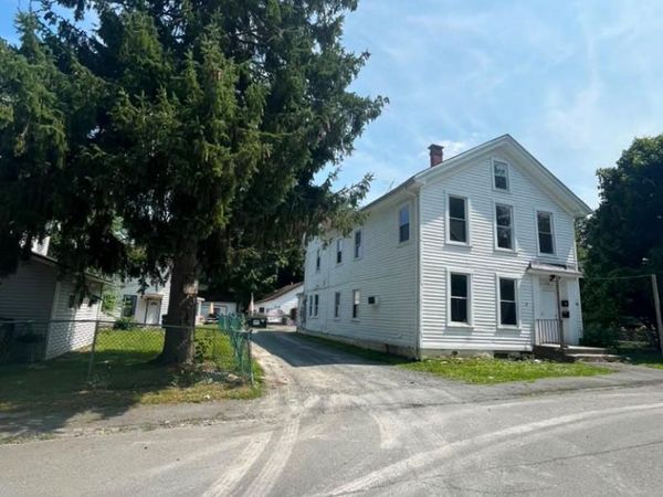 14 Park Street , Ellenville, NY 12428