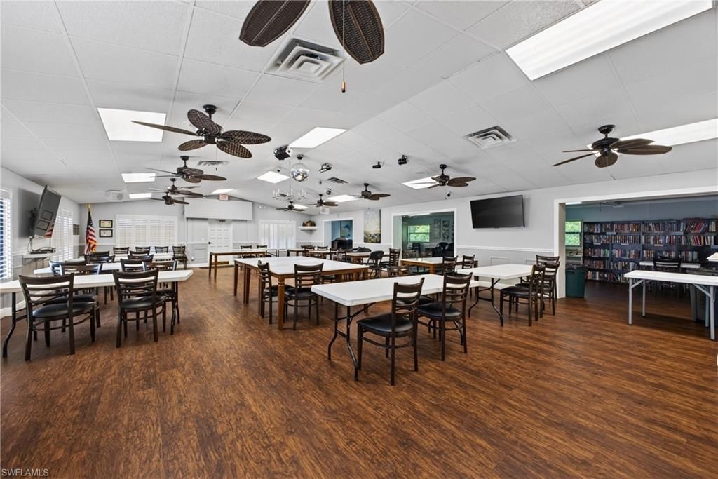 4721 Lakeside Club Blvd, Unit 2, Fort Myers, FL 33905 Photo