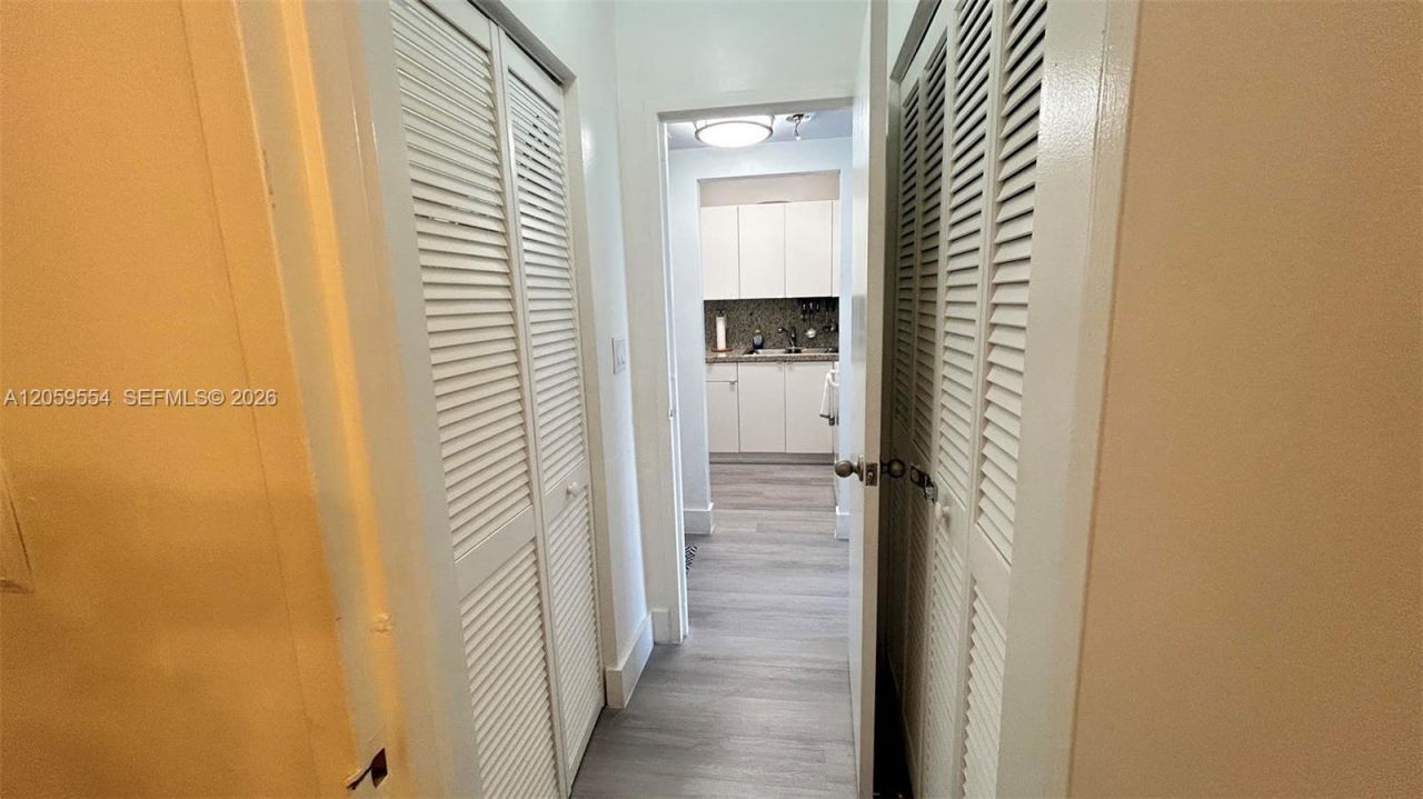 2899 Collins Ave, Unit 450, Miami Beach, FL 33140 Photo