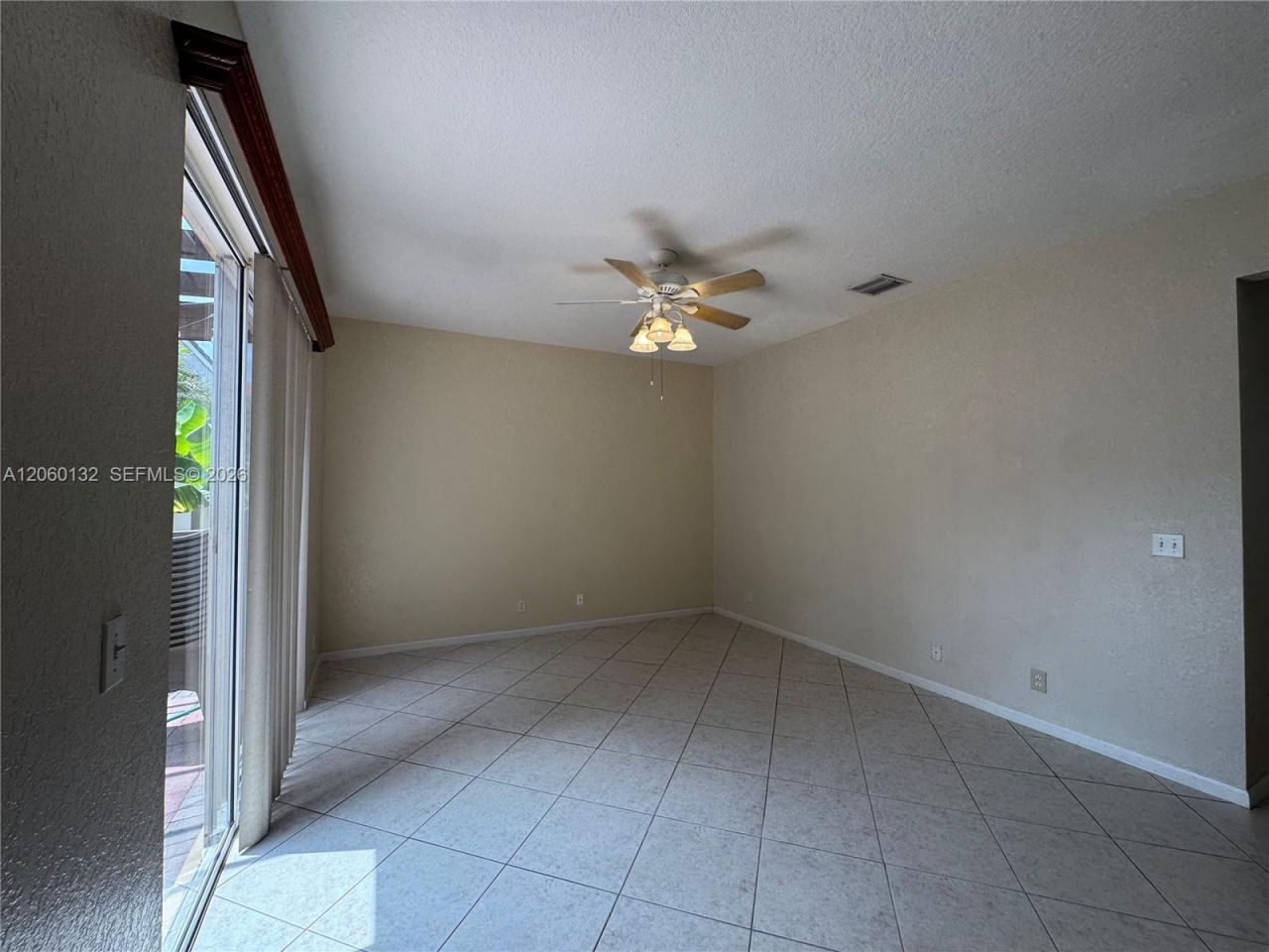 1893 SW 149th Ave, Miramar, FL 33027 Photo