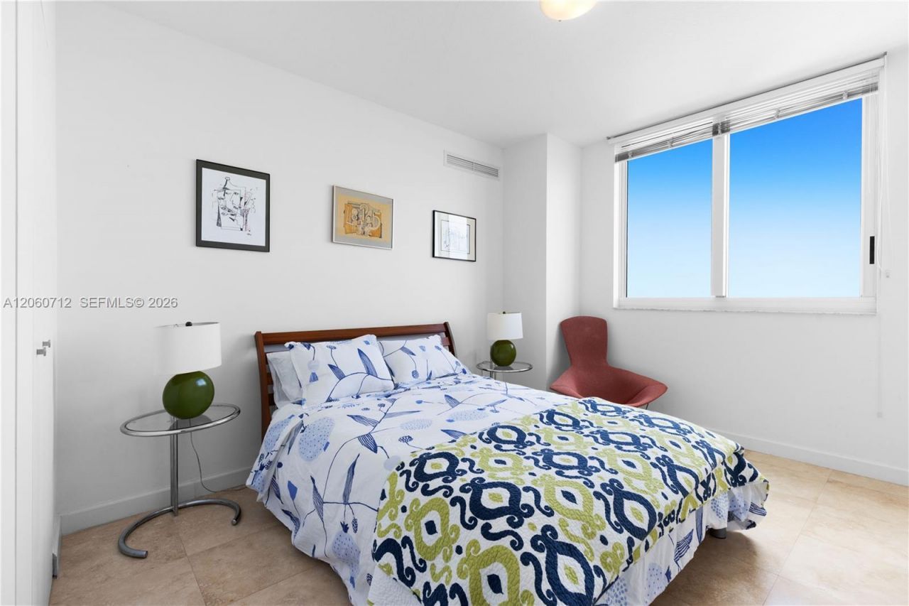 1745 E Hallandale Beach Blvd , Unit 1207W, Hallandale Beach, FL 33009 Photo