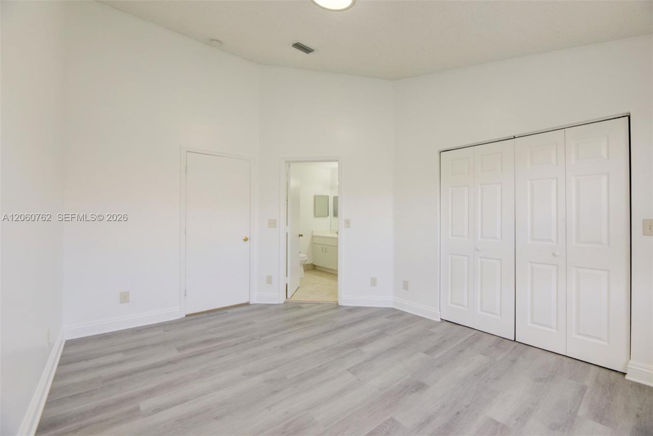 728 SW 122nd Ave , Pembroke Pines, FL 33025 Photo