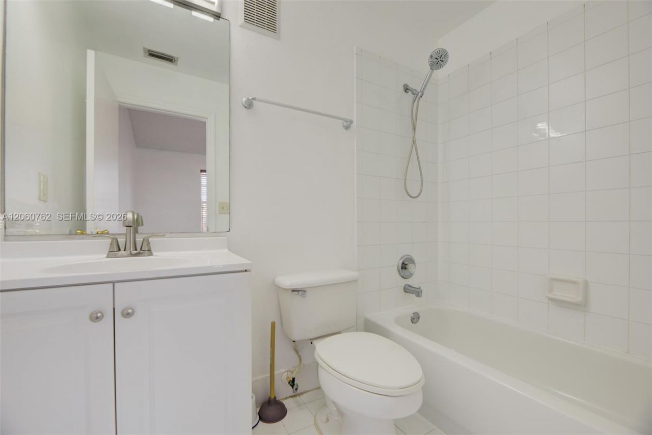 728 SW 122nd Ave , Pembroke Pines, FL 33025 Photo