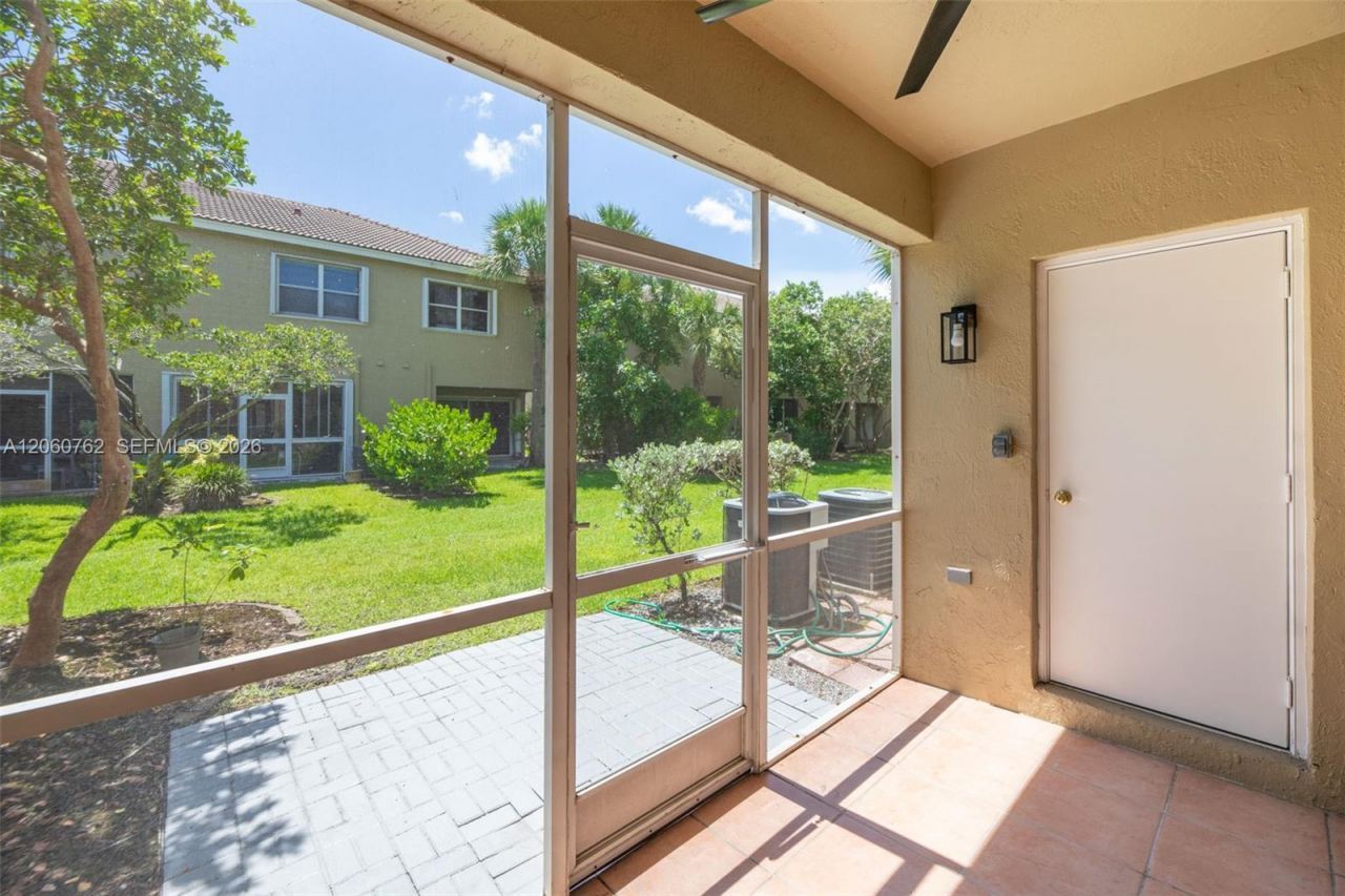 728 SW 122nd Ave , Pembroke Pines, FL 33025 Photo