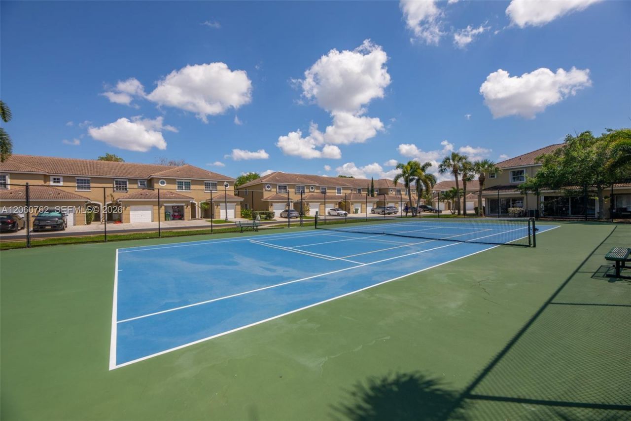 728 SW 122nd Ave , Pembroke Pines, FL 33025 Photo
