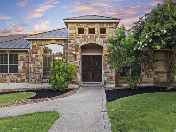 59 Sendero Woods, Fair Oaks Ranch, TX 78015