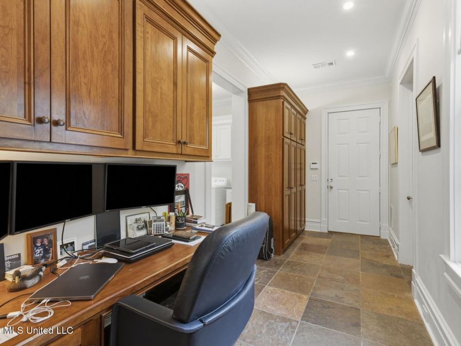 Property Image 44