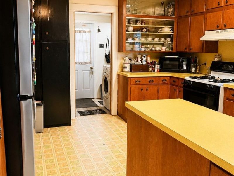712 Green Avenue SW, Massillon, OH 44647 Photo 12