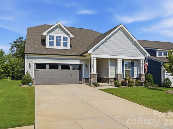 1441 Ardmore Drive, Sherrills Ford, NC 28673