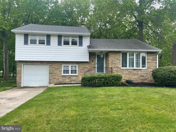 202 ALDERS DRIVE, WILMINGTON, DE 19803