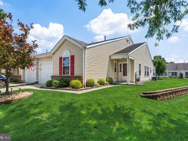 2 CLIFFORD DRIVE, MOUNT LAUREL, NJ 08054