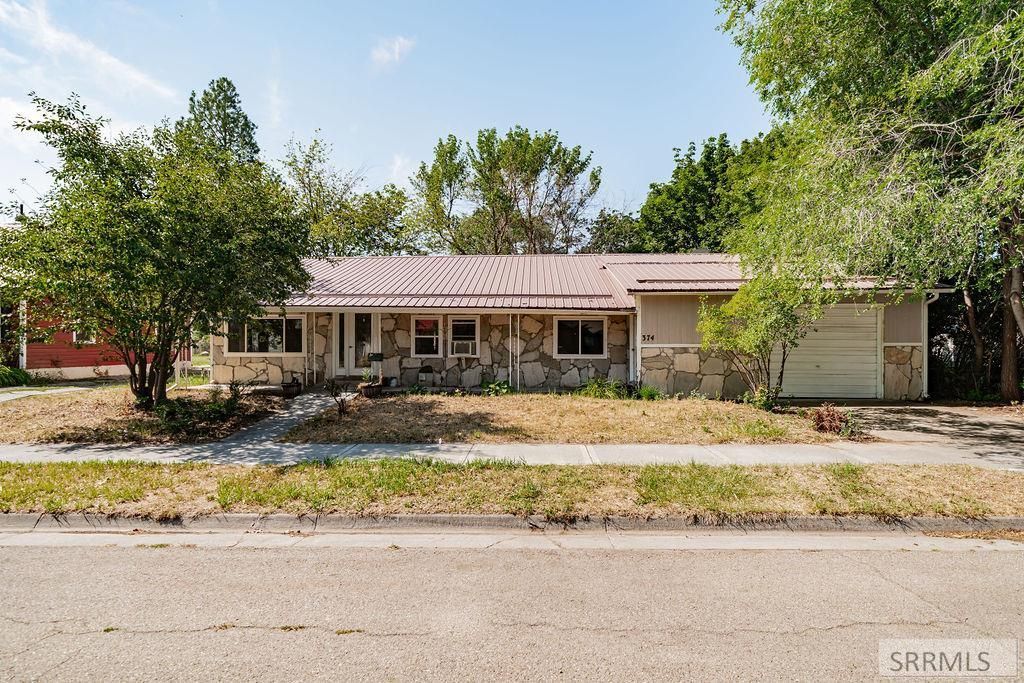 374 3rd Street, Idaho Falls, ID 83401 Main Photo
