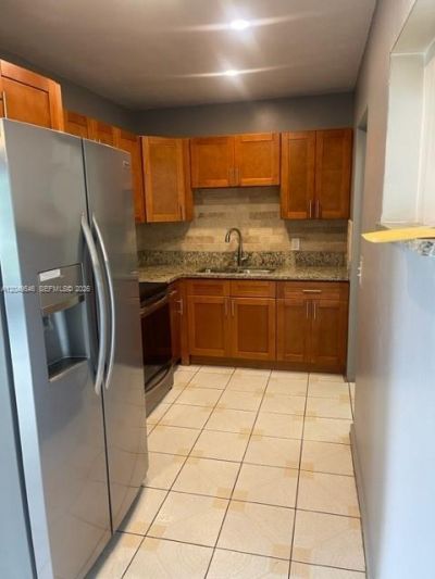 1400 NW 15th Ct, Fort Lauderdale, FL 33311 Photo