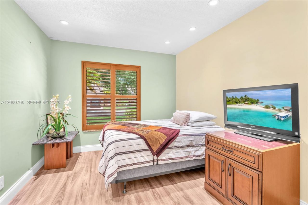5143 NW 42nd Ter, Coconut Creek, FL 33073 Photo