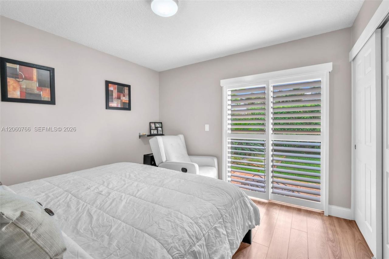 5143 NW 42nd Ter, Coconut Creek, FL 33073 Photo