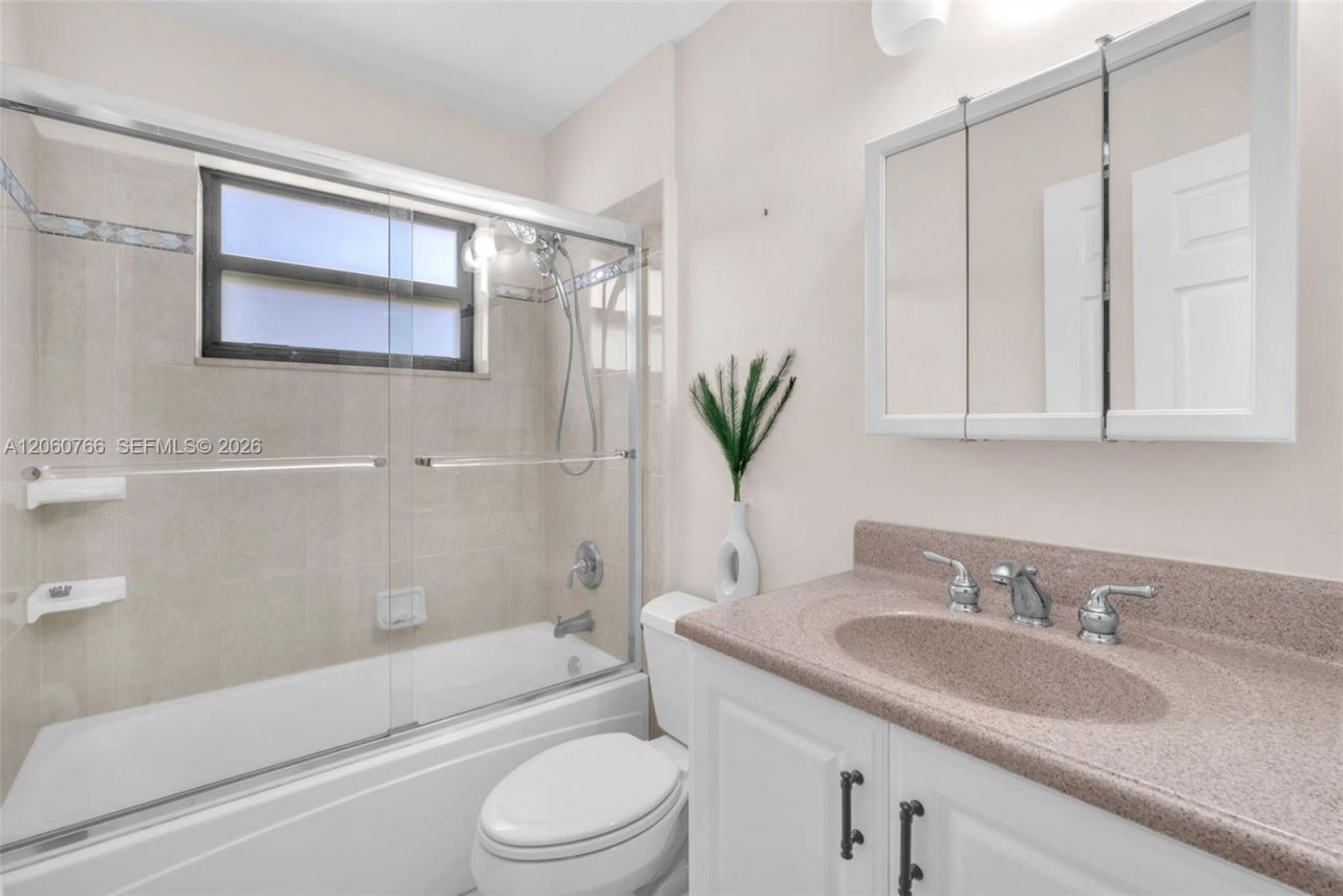 5143 NW 42nd Ter, Coconut Creek, FL 33073 Photo