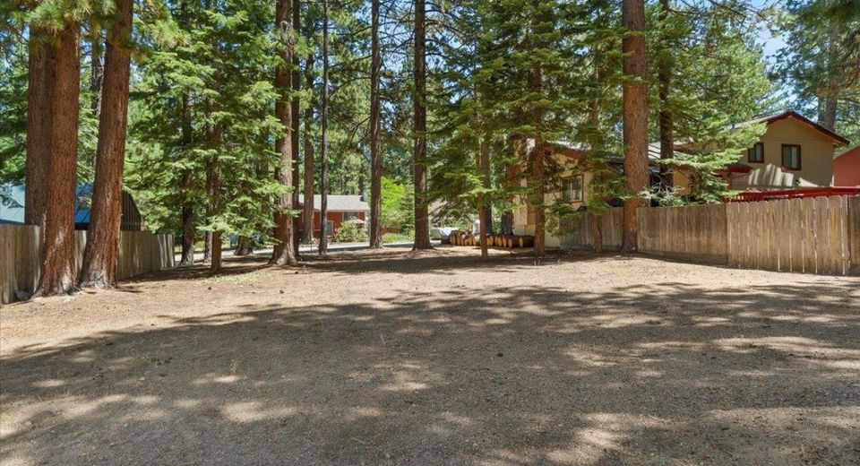 814 Julie Lane, South Lake Tahoe, CA 96150 Photo